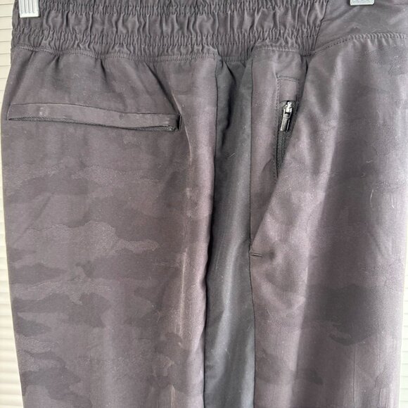 ATHLETA Brooklyn Lined Joggers Size Women’s 14 Camouflage Camo Black Athleisure - Picture 12 of 13